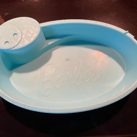 Barbie Swimming Pool and slide - Picture 3 of 7